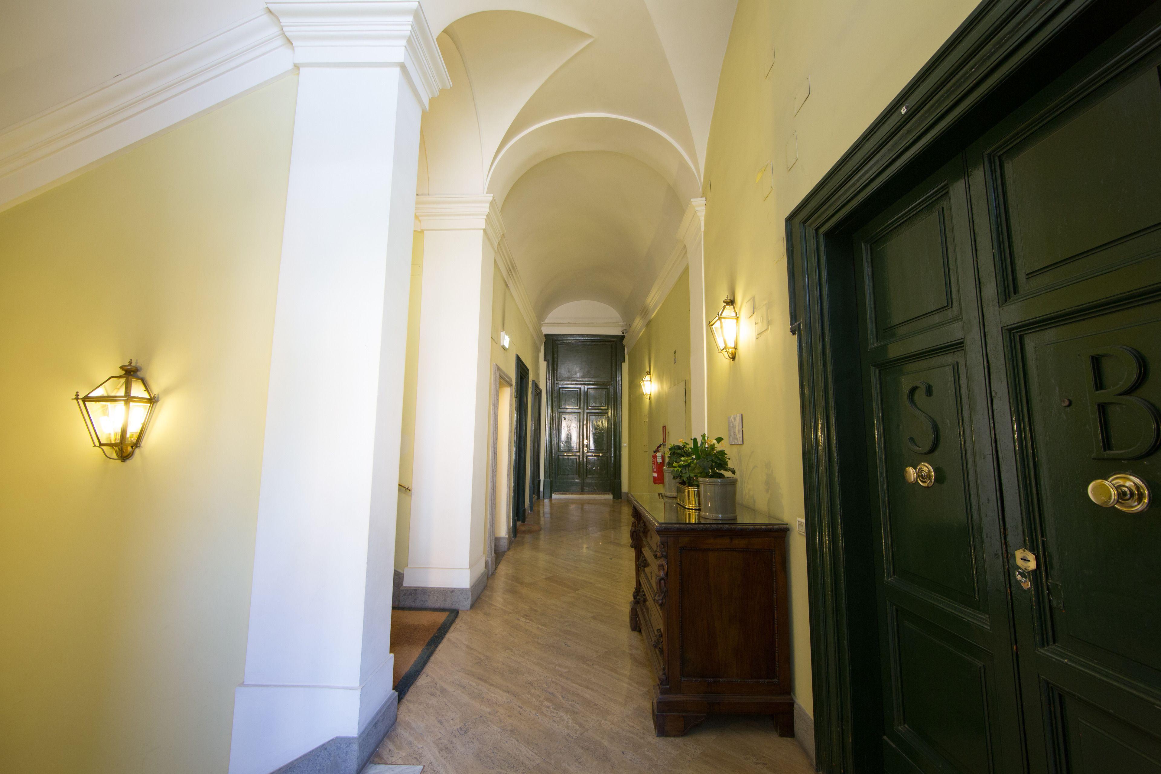 Babuino 79 — Foto 2